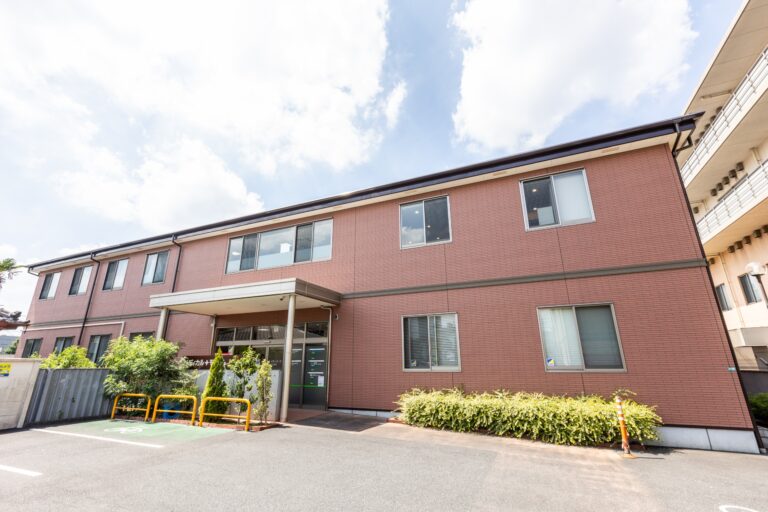 川口前川眼科クリニック 蕨院（蕨駅から車5分・イオンモール川口前川そば）