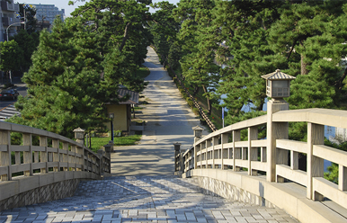草加市