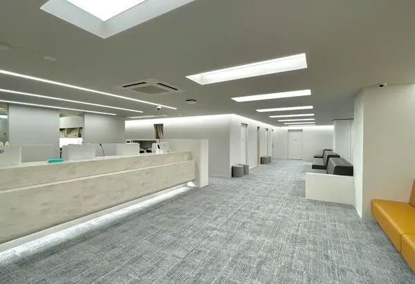 南眼科（JR立川駅北口 徒歩1分）